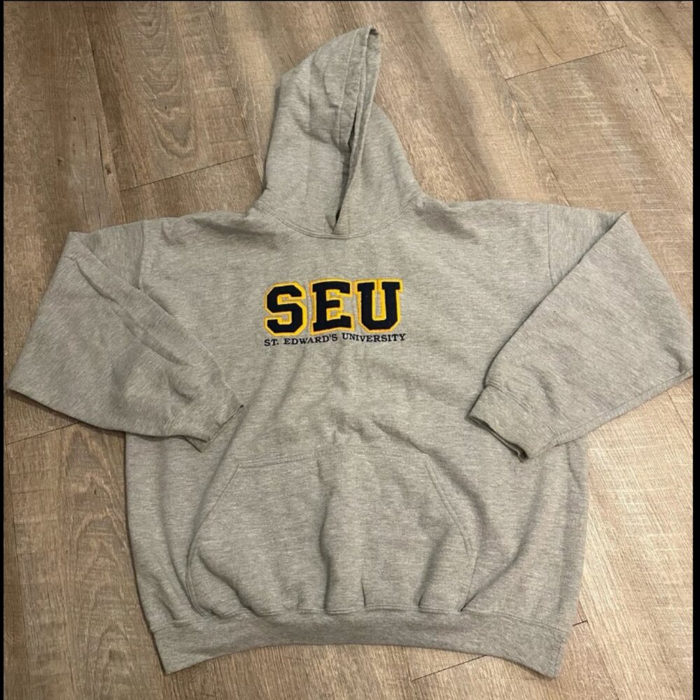 Vintage Oarsman 913 St. Edward's University hoodie Size Large